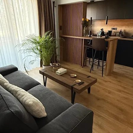 The Urban Retreat Apartment