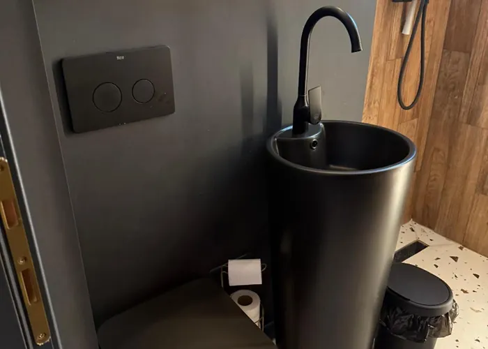 Apartment The Urban Retreat